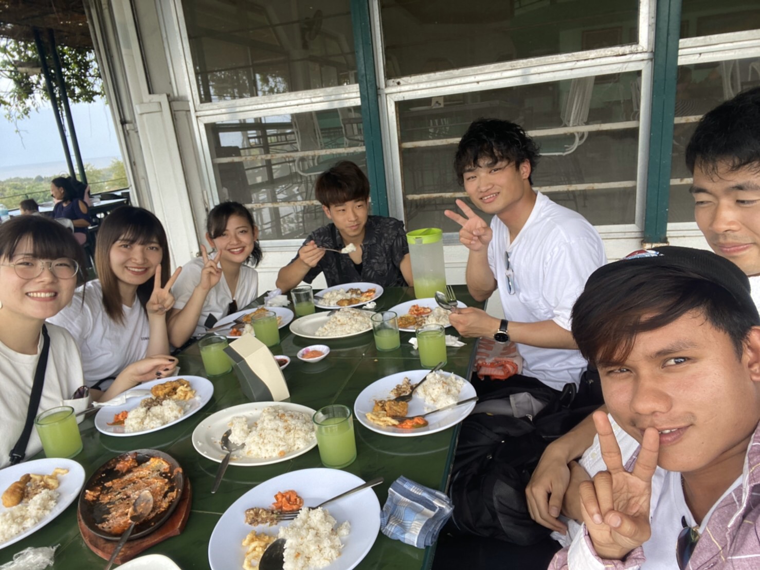 みんなで食事in Garin Farm