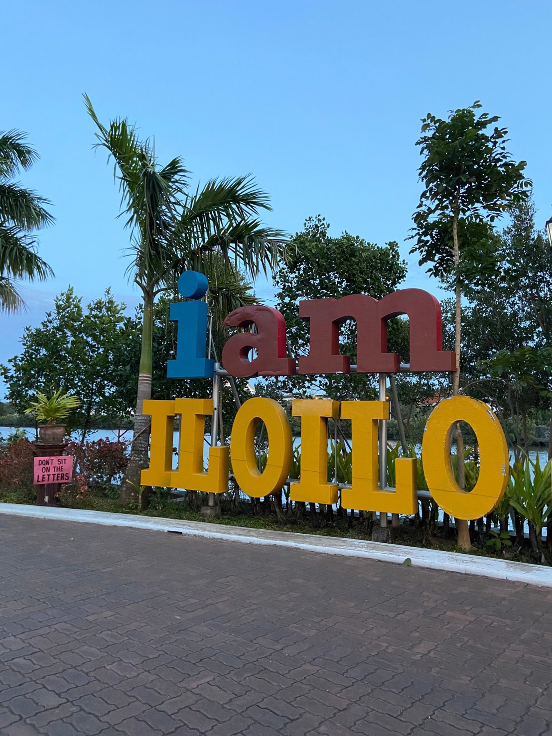 I AM ILOILO